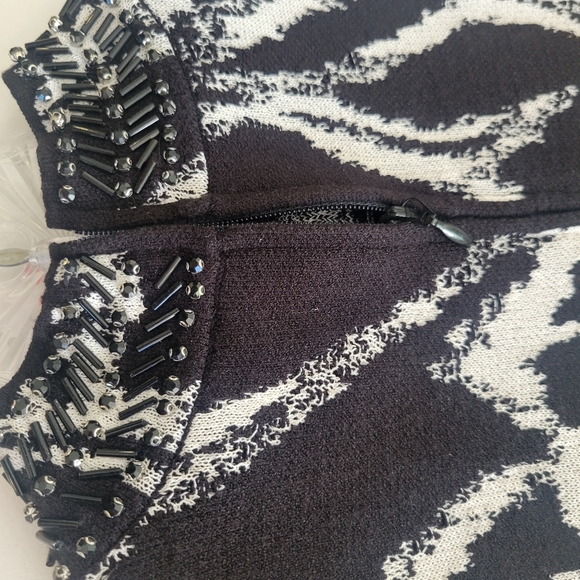 WHBM black and white beaded knit top - Picture 7 of 8